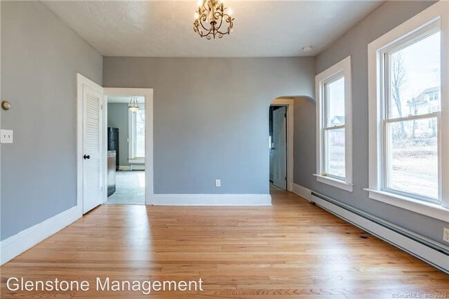 Building Photo - 4 br, 1 bath House - 25 Ingraham Place