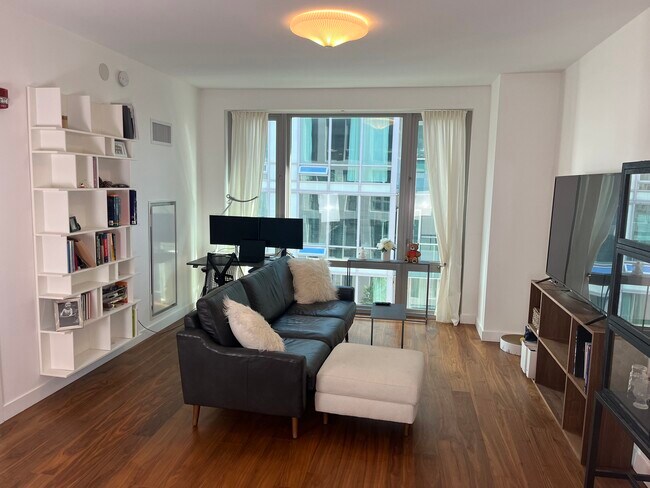 Foto del edificio - 2 Shore Ln
