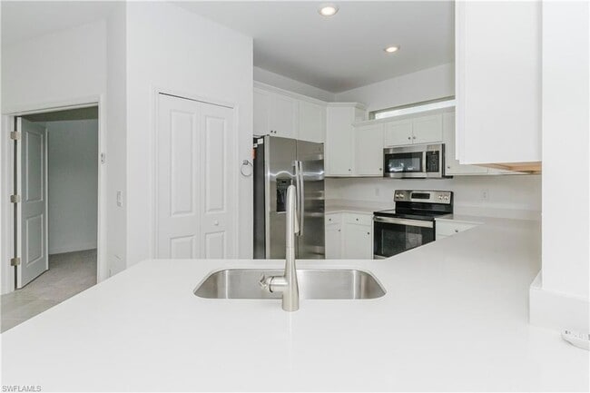 Building Photo - 9099 Leatherwood Loop