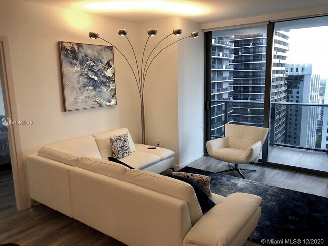 Foto del edificio - 801 S Miami Ave
