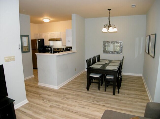 Foto del edificio - 1600 Long Grove Dr