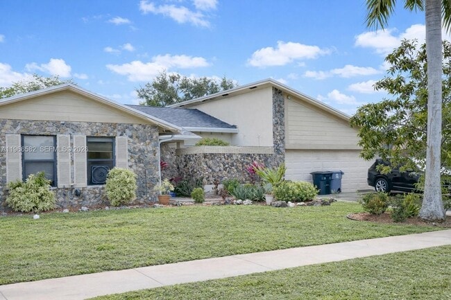 Foto del edificio - 20888 Sugarloaf Ln