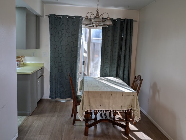 Building Photo - 1808 Indian Meadows Ln