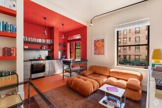 Building Photo - 615 W 113th St