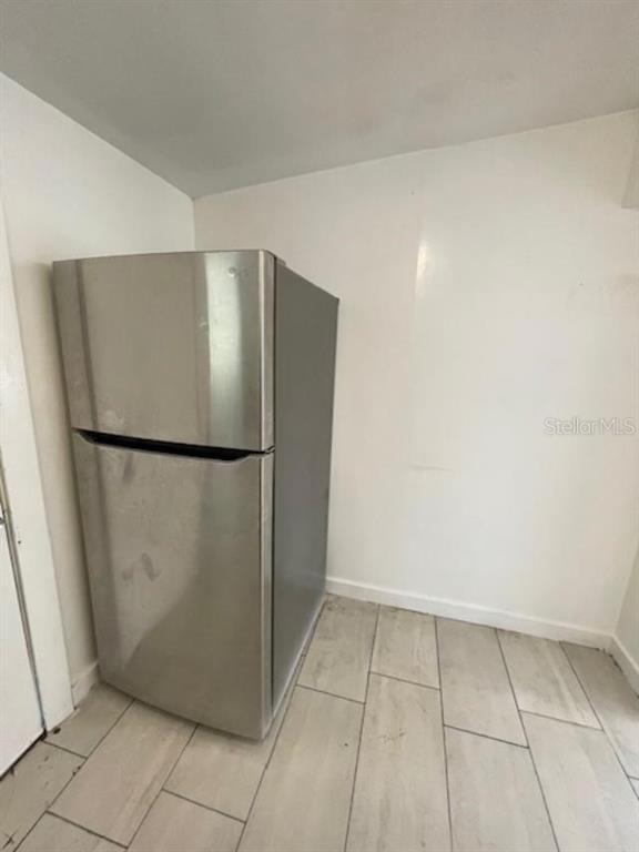 Foto del edificio - 6917 N Lynn Ave