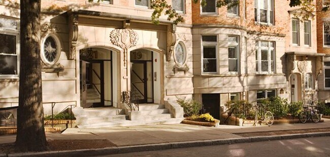 Foto del edificio - 1539 Beacon St