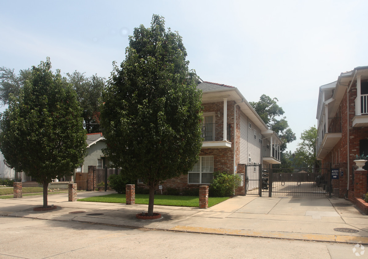 Building Photo - 4129 Palmyra St