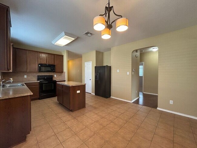 Foto del edificio - 7635 Paraiso Haven