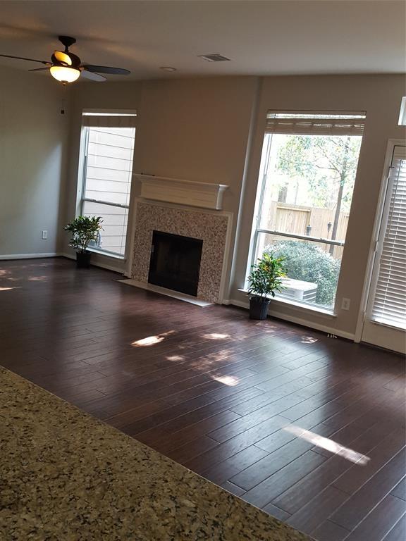 Building Photo - 43 Alderon Woods Pl