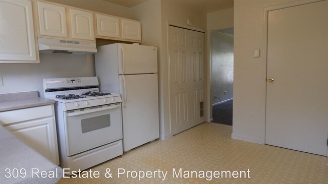 Foto del edificio - 148-156 Maywood Avenue