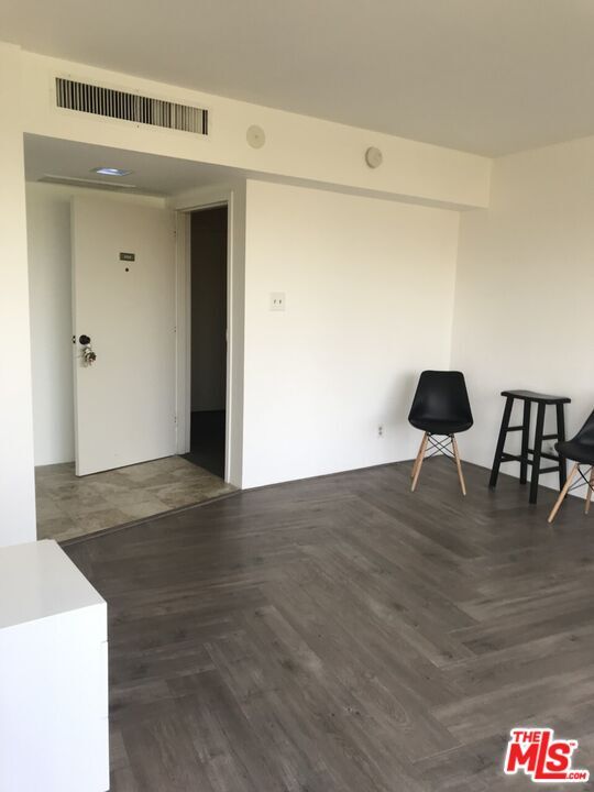 Foto del edificio - 4316 Marina City Dr