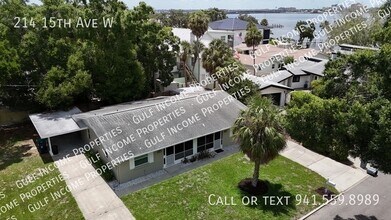 Building Photo - 214 15th Ave W