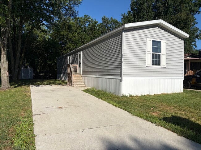 Building Photo - 38071 Cordon Ct
