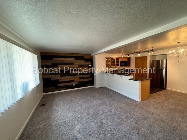 Foto del edificio - 219 Allouette Way