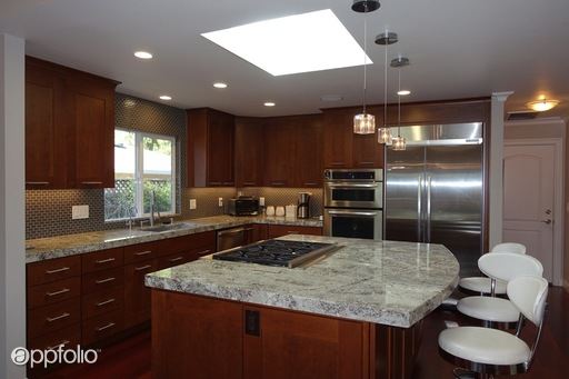Building Photo - 260 Chateau Dr