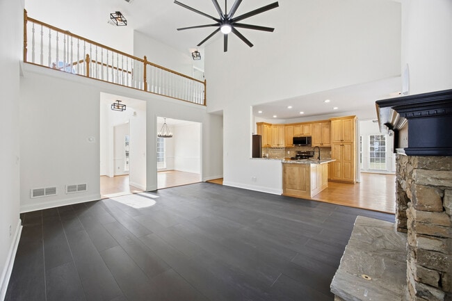 Building Photo - 5208 Hampton Mill Dr