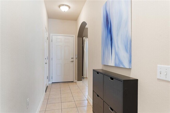 Entrance - 3809 Bronco Bend Loop
