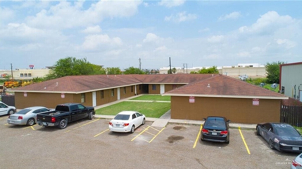 Building Photo - 301 Elida St