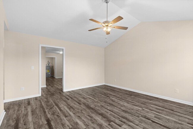 Foto del edificio - 160 Clayton James Rd