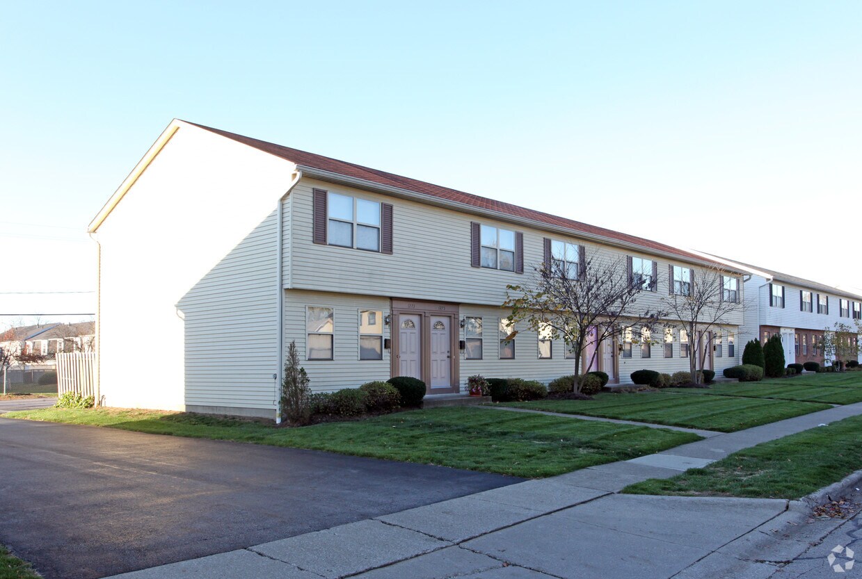 Foto principal - 1273-1283 Weybridge Rd