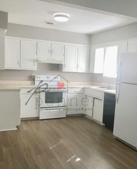 113 Broadway St, Grain Valley, MO 64029 Townhome Rentals in Grain