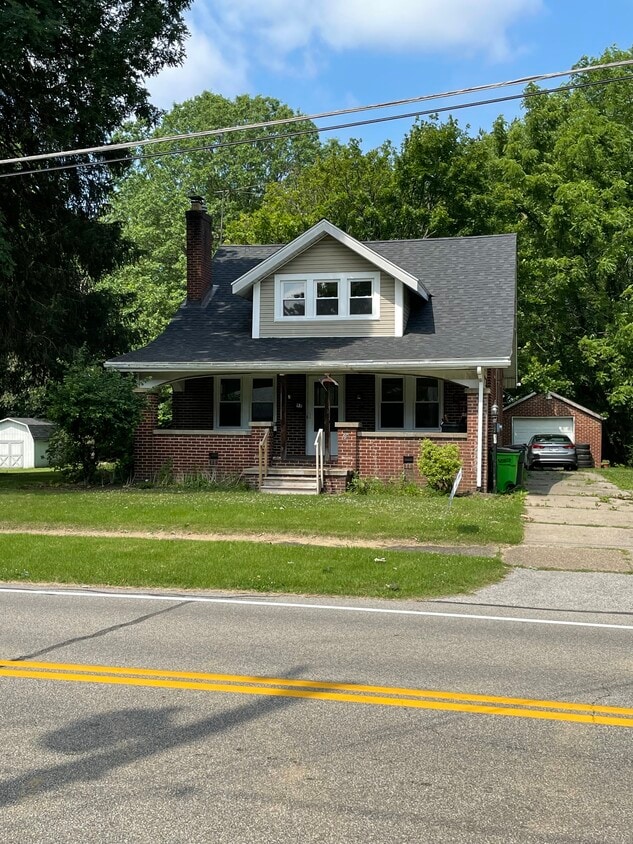 91 Nottingham St, Tallmadge, OH 44278 House Rental in Tallmadge, OH