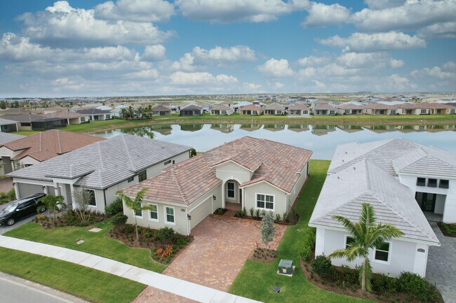 Building Photo - 11956 Fortezza Way