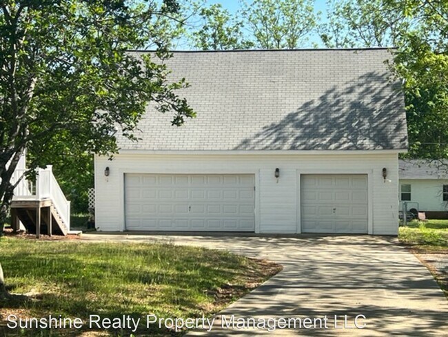 Building Photo - 3 br, 2 bath House - 1848 Swepsonville Rd