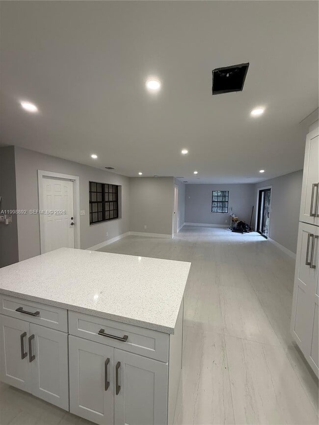Foto del edificio - 8772 SW 143rd St