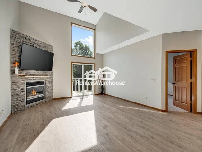 Foto del edificio - 3542 Abercrombie Ln