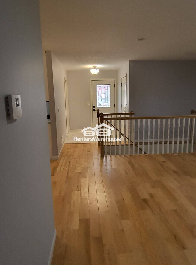 Foto del edificio - 950 Butte Ct