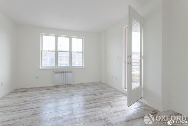 Foto del edificio - 106 Remsen Ave