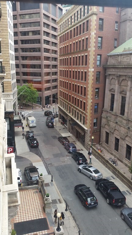 Building Photo - 16 Beacon St