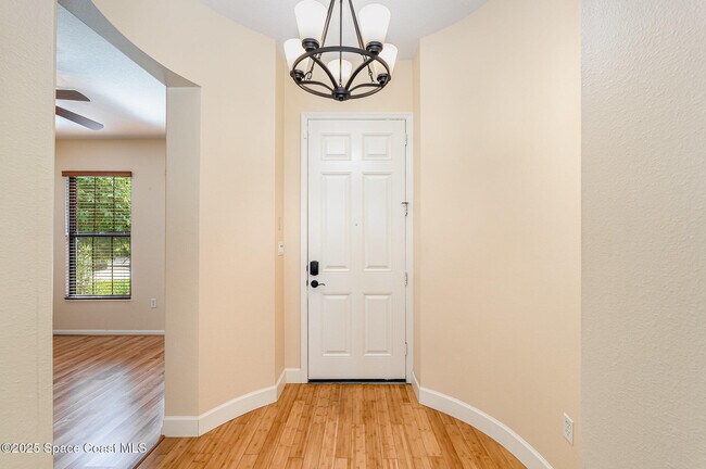 Foto del edificio - 5448 Hallamshire Blvd