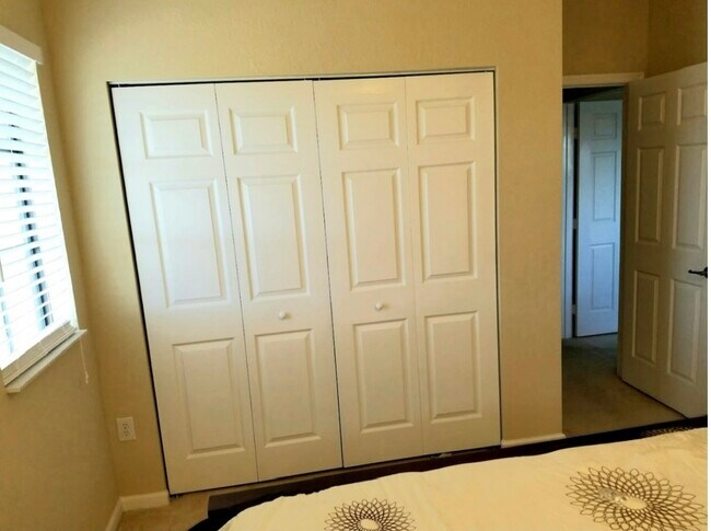 Foto del edificio - 6061 Grand Cypress Cir W