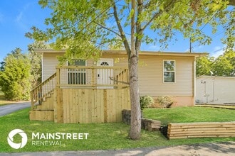 Building Photo - 2305 Ridgecrest Dr