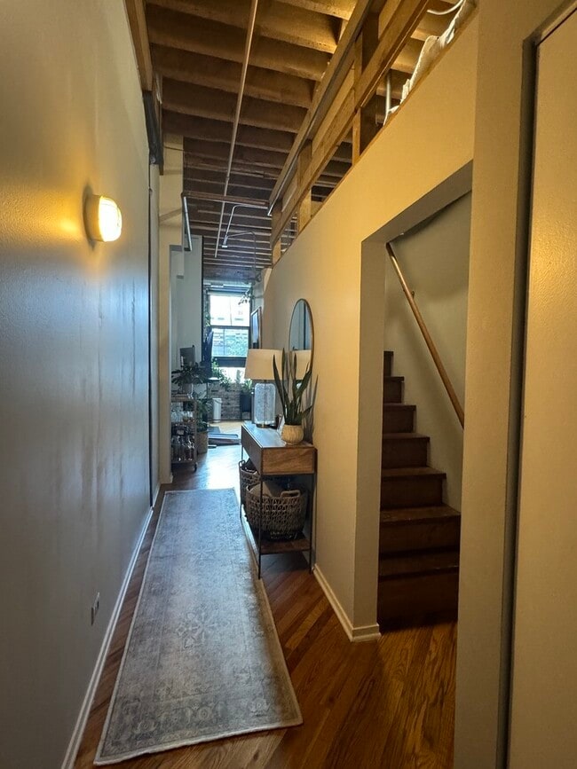 Foto del edificio - 226 N Clinton St