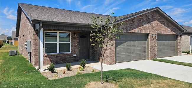 Photo - 618 NW 68th Ave Apartment