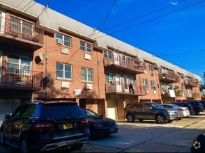 Building Photo - 43-23 215th Pl