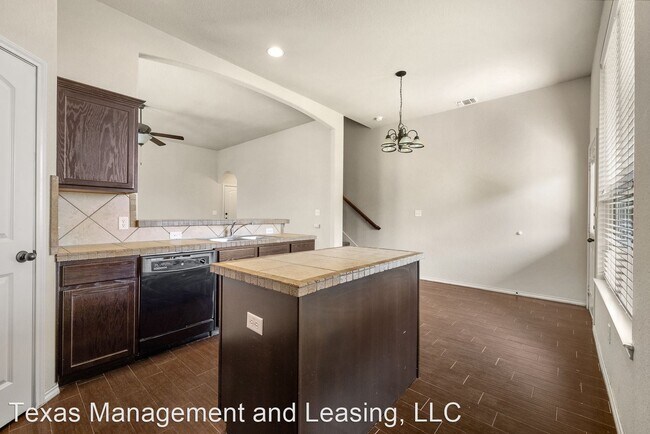 Foto del edificio - 3 br, 2.5 bath House - 570 Creekside Circle
