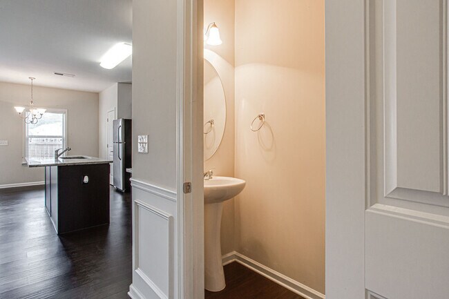 Foto del edificio - 3280 Garden Glade Ln