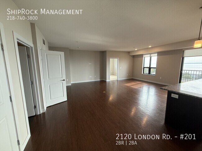 Foto del edificio - 2120 London Rd