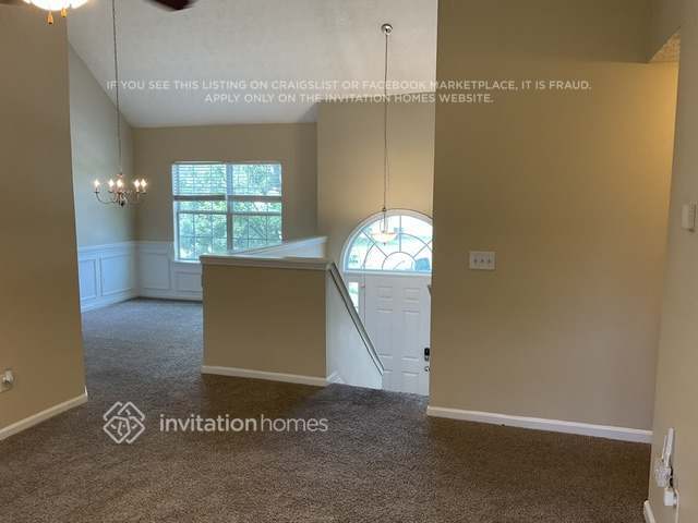 Building Photo - 1230 St Francis Ct