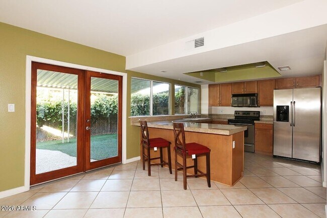 Foto del edificio - 5114 N Granite Reef Rd