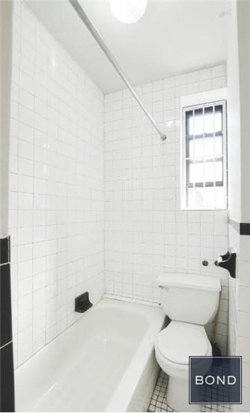 Building Photo - 328 W 44th St