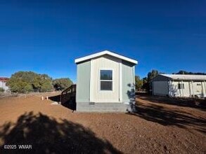 Building Photo - 8368 Ridge Dr