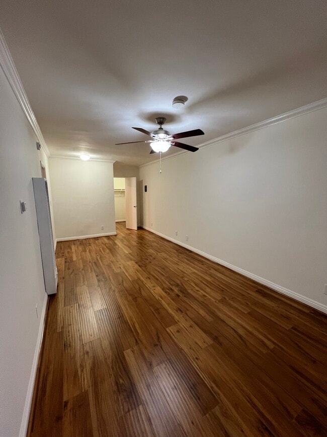 Building Photo - 1616 Armacost Ave