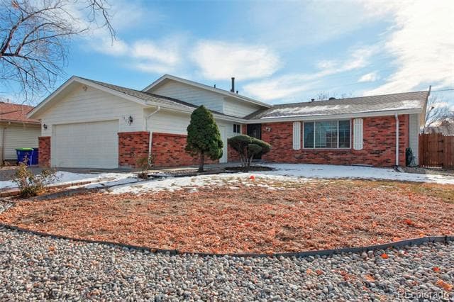 Foto del edificio - 12490 E Exposition Ave