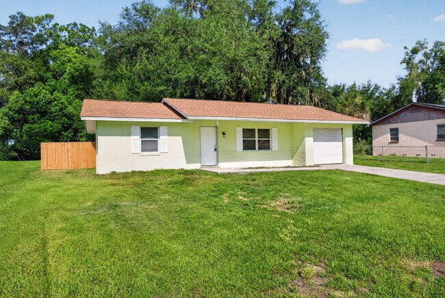 Foto del edificio - 308 Fern St
