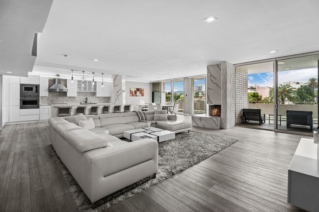 Building Photo - 1333 S Beverly Glen Blvd